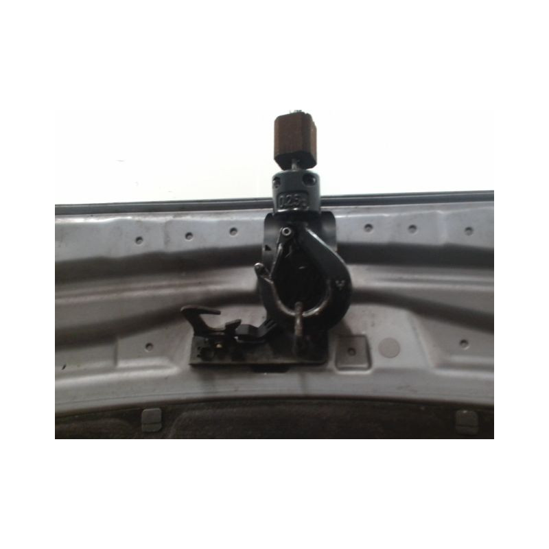 CAPOT AUDI A3 II Phase 1 (8P) 2003-2008