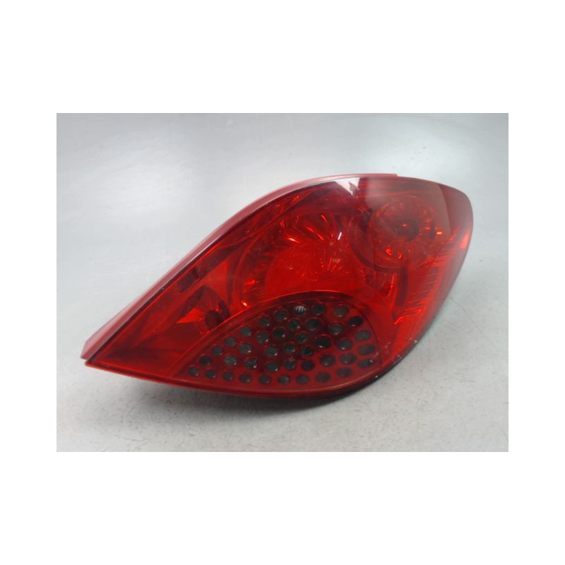 FEU ARRIERE DROIT PEUGEOT 207 2006-2013