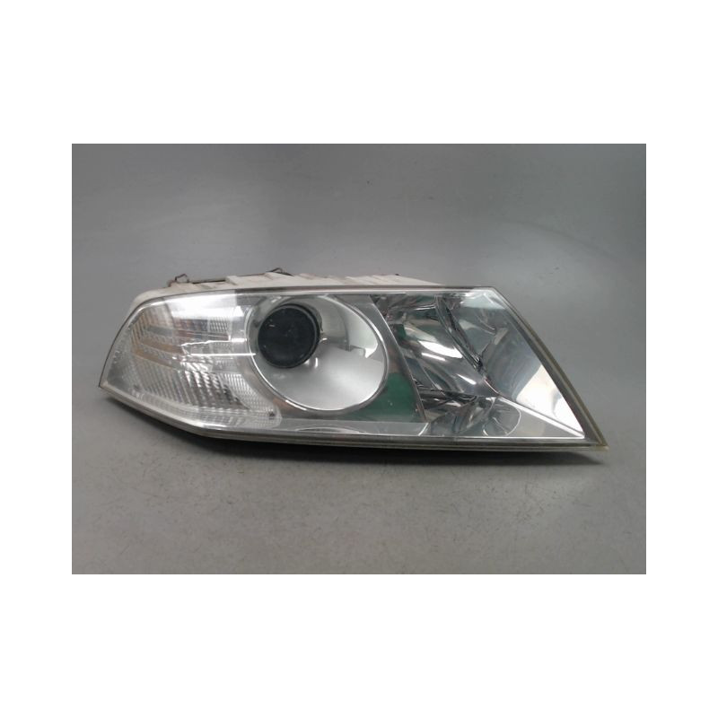 PHARE DROIT SKODA OCTAVIA II Phase 1 2004-2008