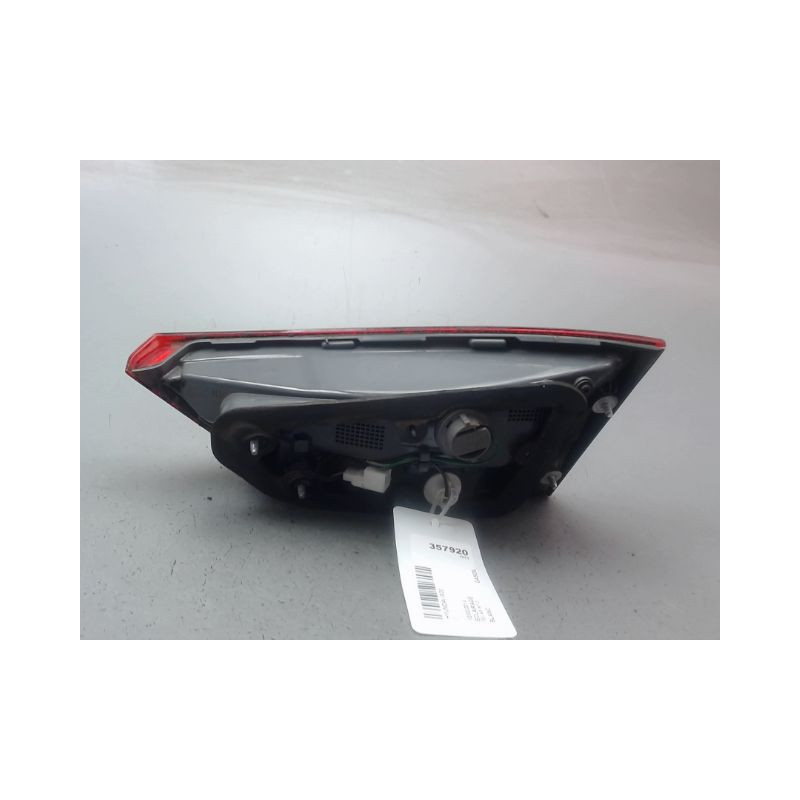 FEU ARRIERE INTERIEUR GAUCHE HYUNDAI IX20