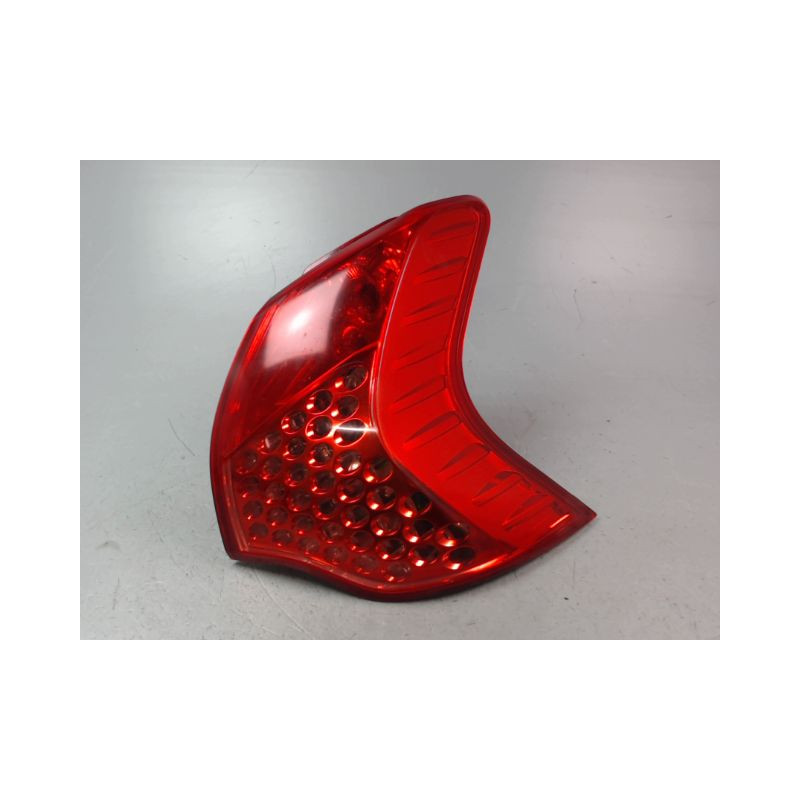 FEU ARRIERE DROIT PEUGEOT 3008 BREAK I Phase 1 2009-2013
