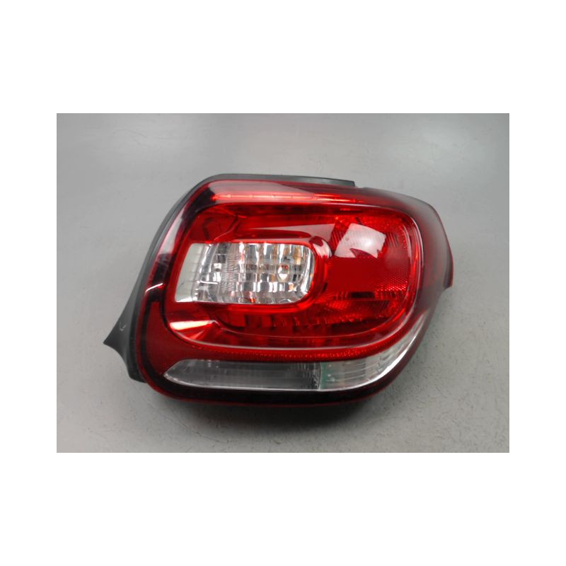 FEU ARRIERE DROIT CITROEN DS3 Phase 1 (A55) 2009-2014