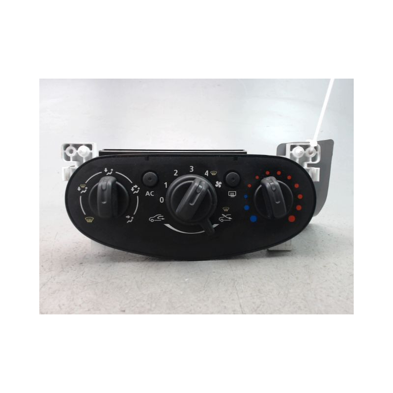 COMMANDE DE CHAUFFAGE DACIA SANDERO I 2008-2012