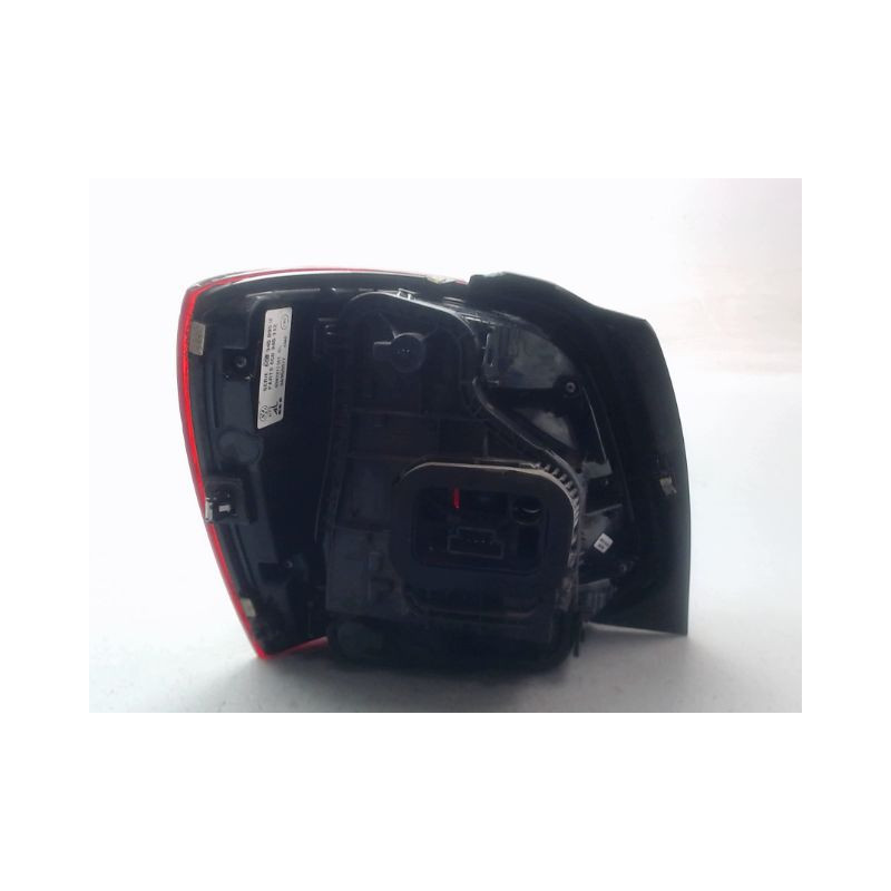 FEU ARRIERE DROIT VOLKSWAGEN POLO V Phase 1 (6R) 2009-...