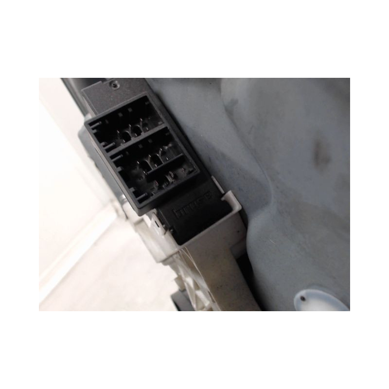 MECANISME+MOTEUR LEVE-GLACE AVANT DROIT SEAT CORDOBA BERL. II 2002-2009