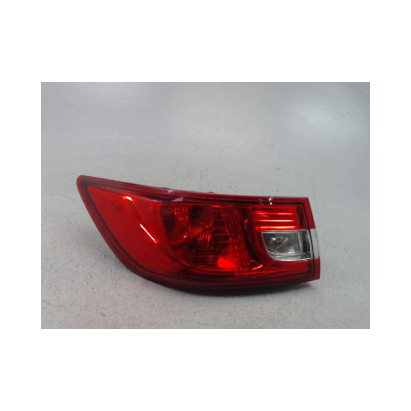 FEU ARRIERE GAUCHE  RENAULT CLIO IV Phase 1 2012-...