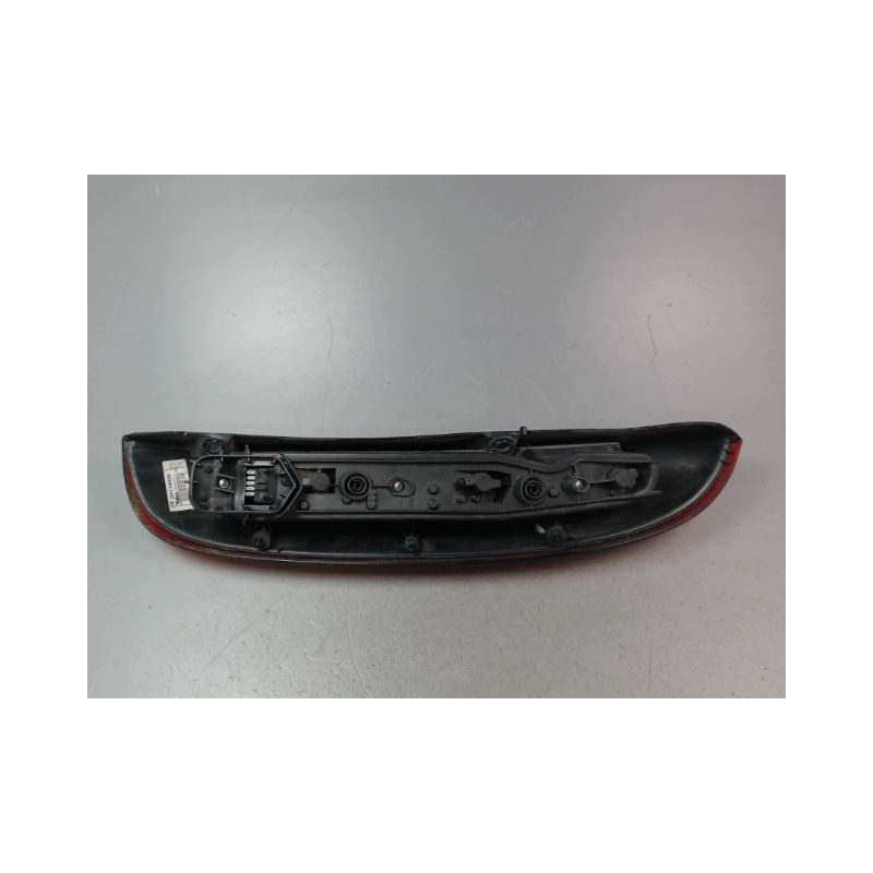 FEU ARRIERE GAUCHE  OPEL CORSA III Phase 1 (C) 2000-2003