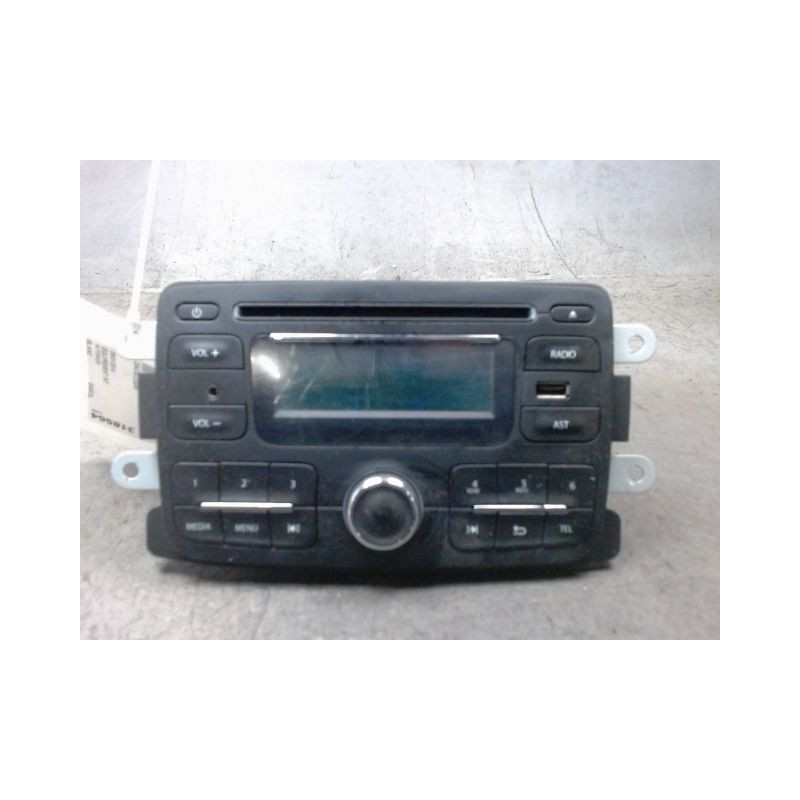AUTORADIO DACIA LOGAN