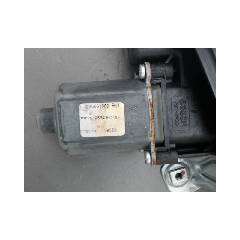 MECANISME LEVE-GLACE AVANT DROIT OPEL INSIGNIA