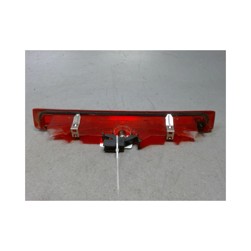 FEUX STOP SUPPLEMENTAIRE RENAULT CLIO III 2009-