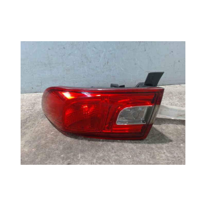 FEU ARRIERE DROIT RENAULT CLIO IV