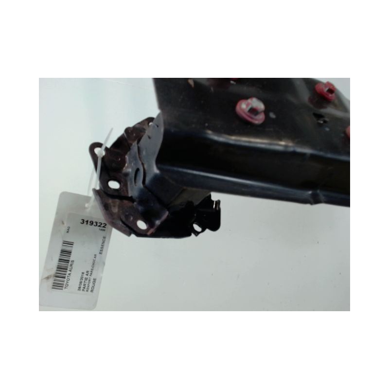 RENFORT PARE-CHOC ARRIERE  TOYOTA AURIS