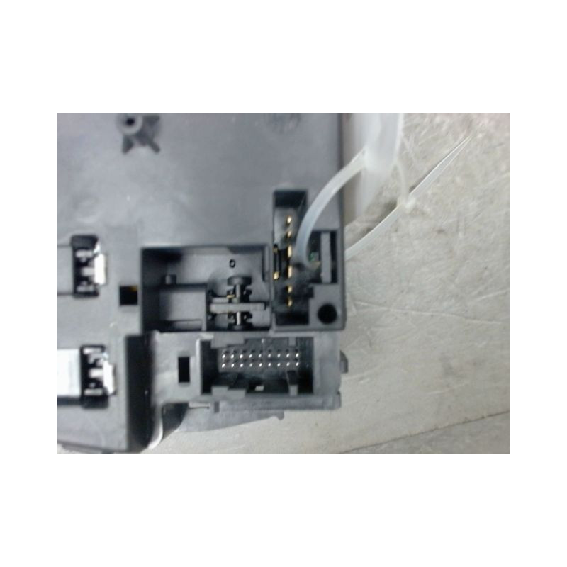 COMMANDE ESSUIE GLACE RENAULT CLIO