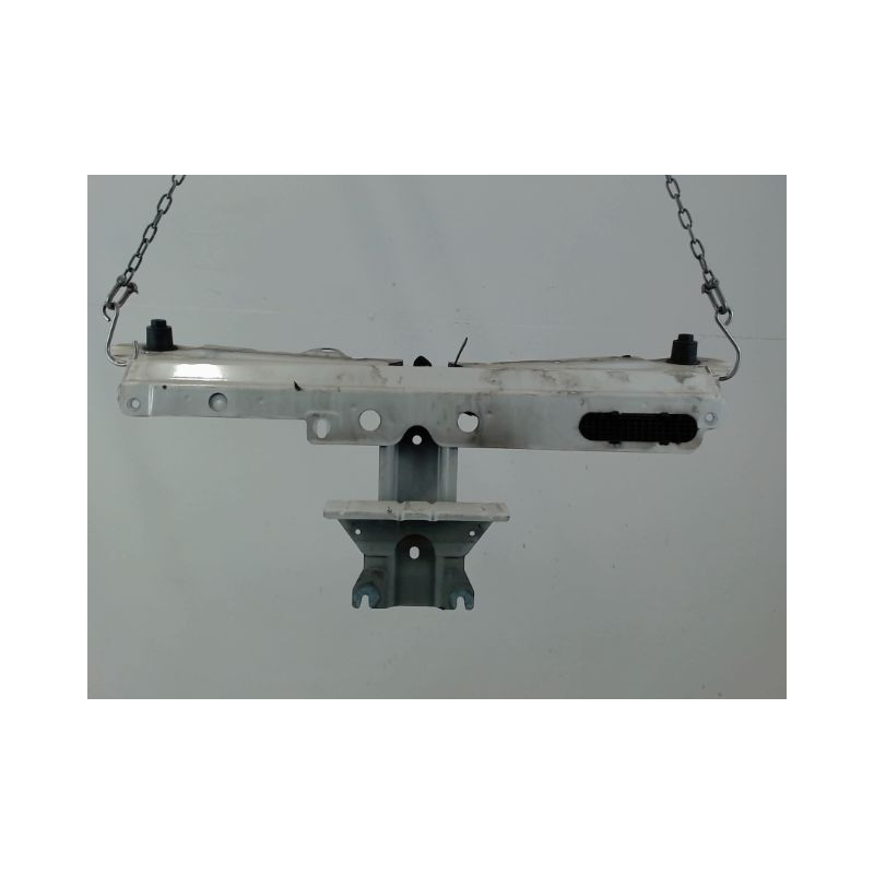 TRAVERSE SUPERIEURE ARMATURE AVANT RENAULT TWINGO
