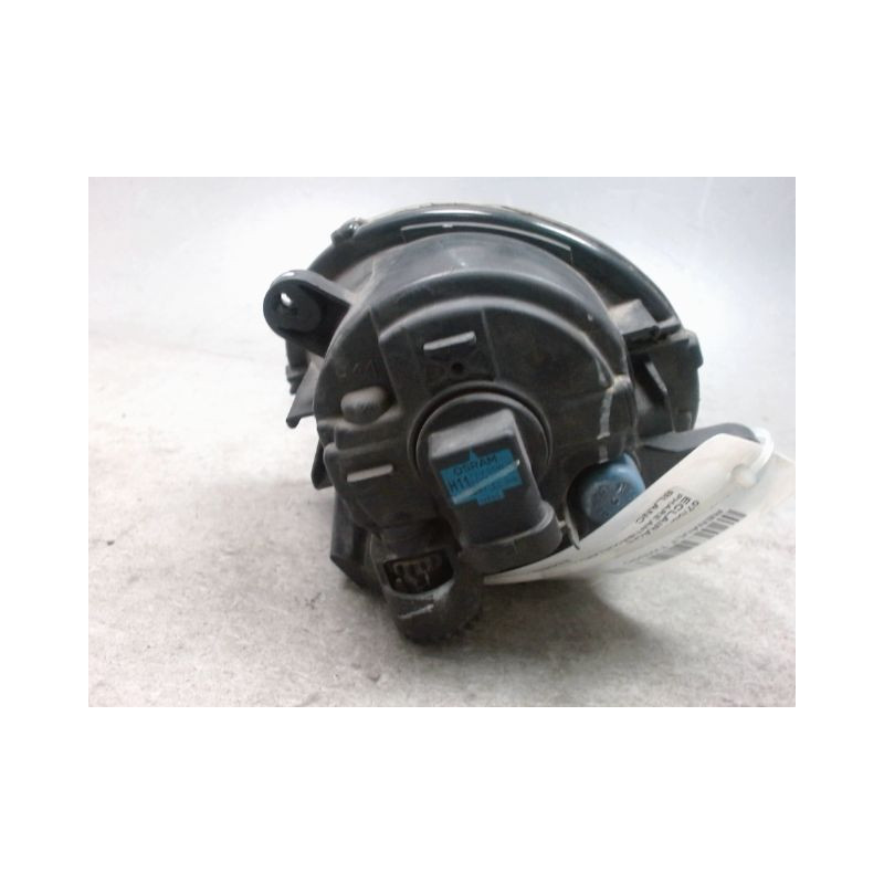 PHARE ANTIBROUILLARD AVANT DROIT RENAULT TWINGO