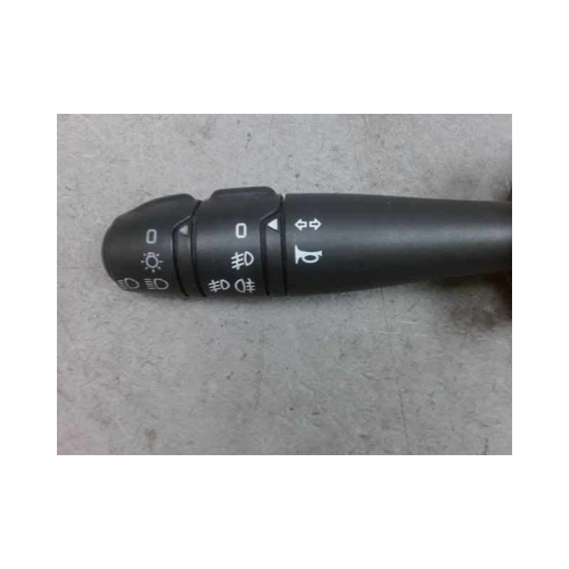 COMMANDE CLIGNOTANT RENAULT TWINGO