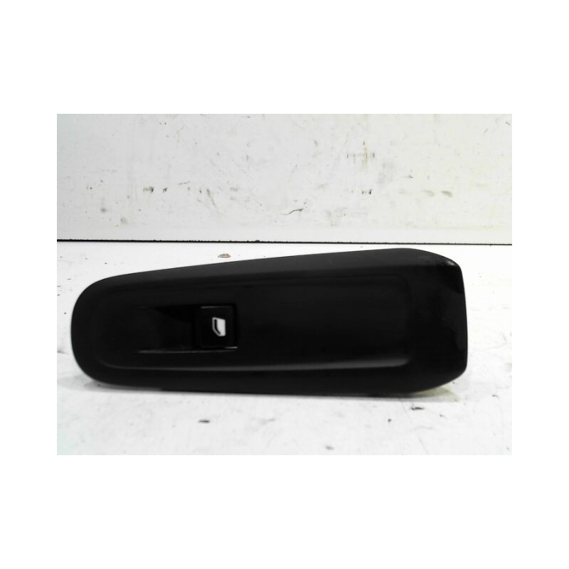 COMMANDE LEVE-GLACE PORTE AVD PEUGEOT 308