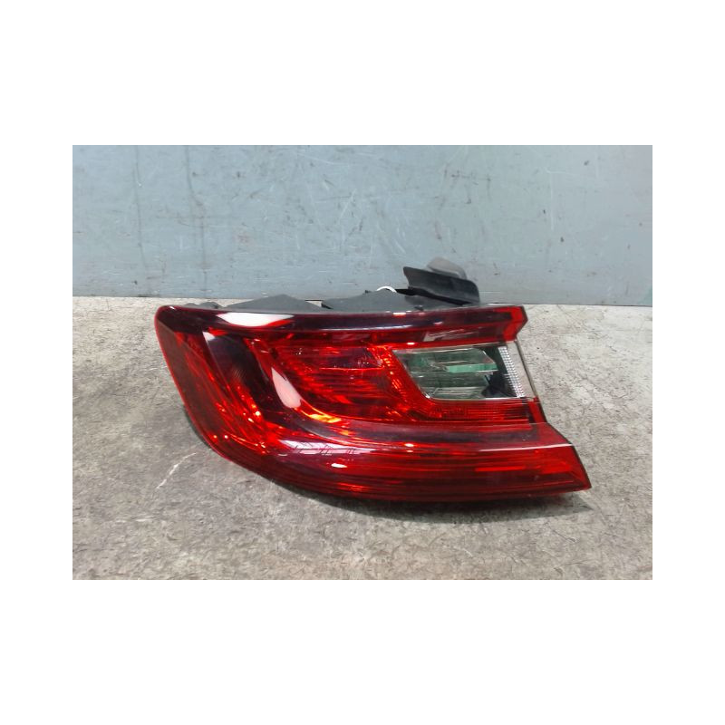 FEU ARRIERE GAUCHE  RENAULT MEGANE