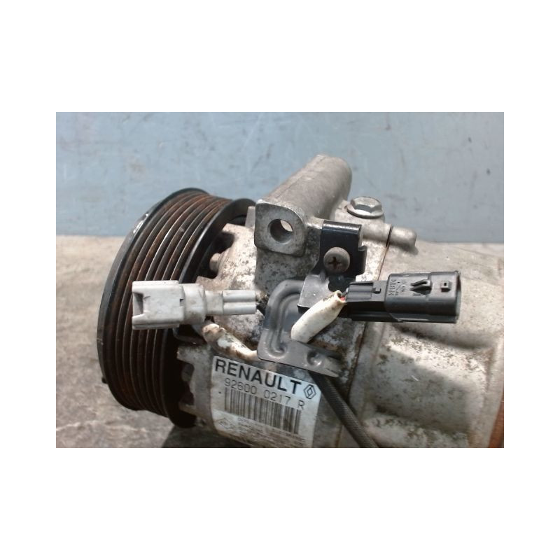 COMPRESSEUR AIR CONDITIONNE RENAULT CLIO 4