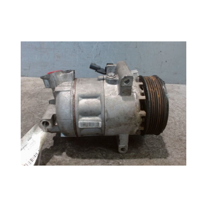 COMPRESSEUR AIR CONDITIONNE RENAULT CLIO 4