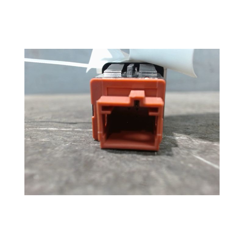 BOUTON DE WARNING CITROEN BERLINGO