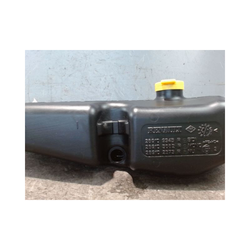 RESERVOIR LAVE-GLACE AVANT DACIA SANDERO 2008-