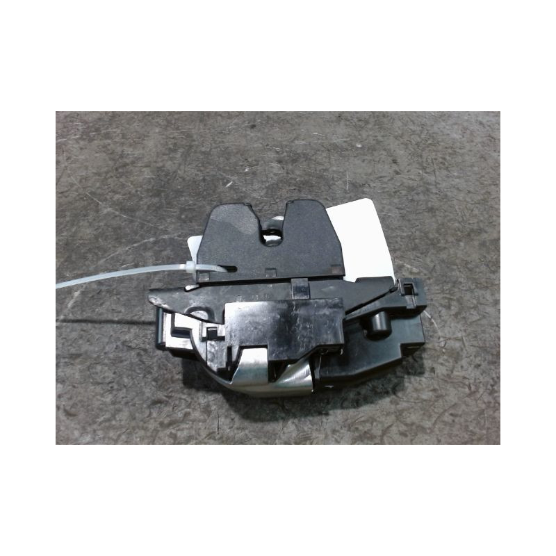 SERRURE HAYON  PEUGEOT 308 SW 2008-