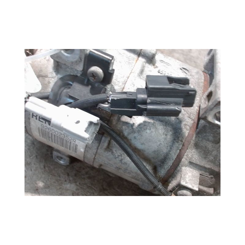 COMPRESSEUR AIR CONDITIONNE RENAULT CAPTUR