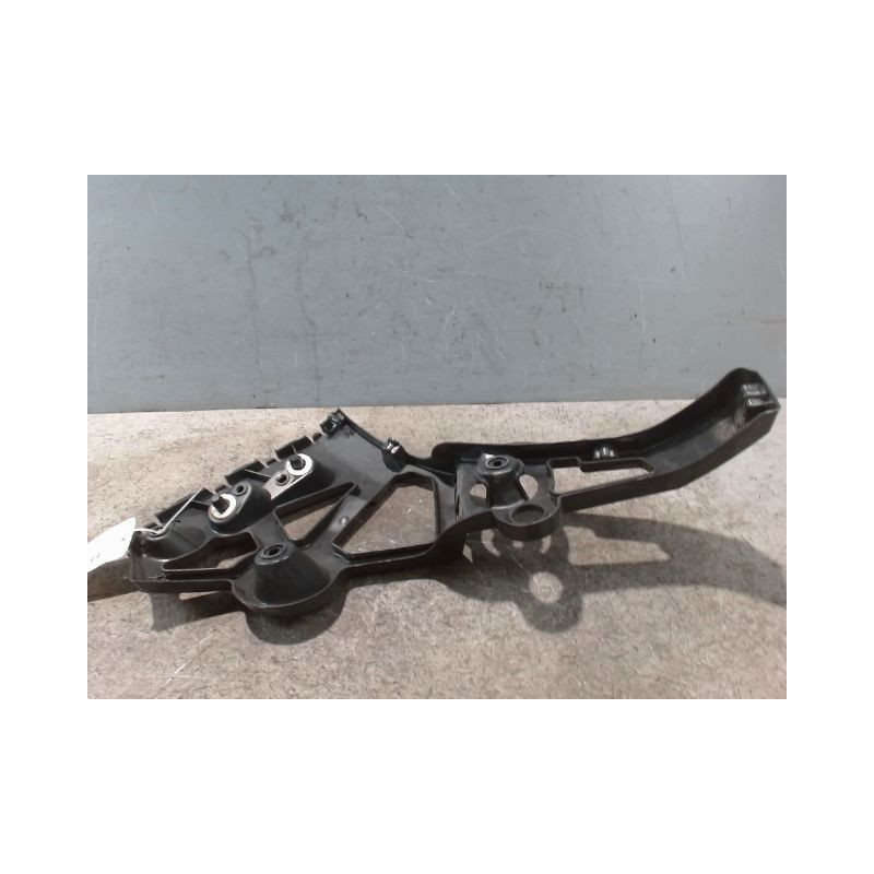 SUPPORT PARE-CHOC ARG RENAULT MEGANE III 2008-