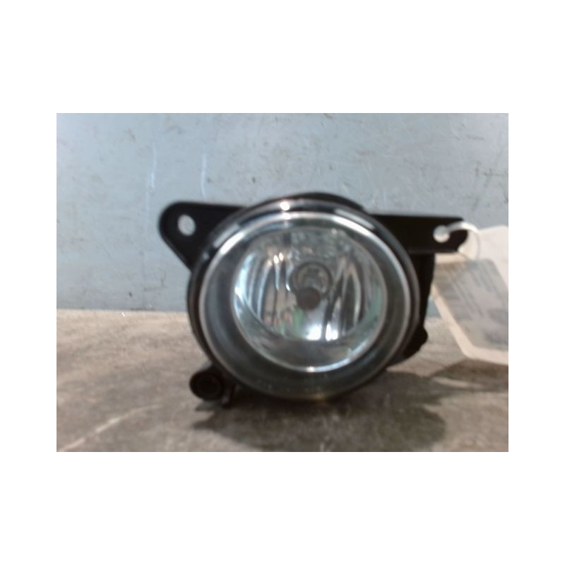 PHARE ANTIBROUILLARD AVANT GAUCHE VOLKSWAGEN POLO 99-2001