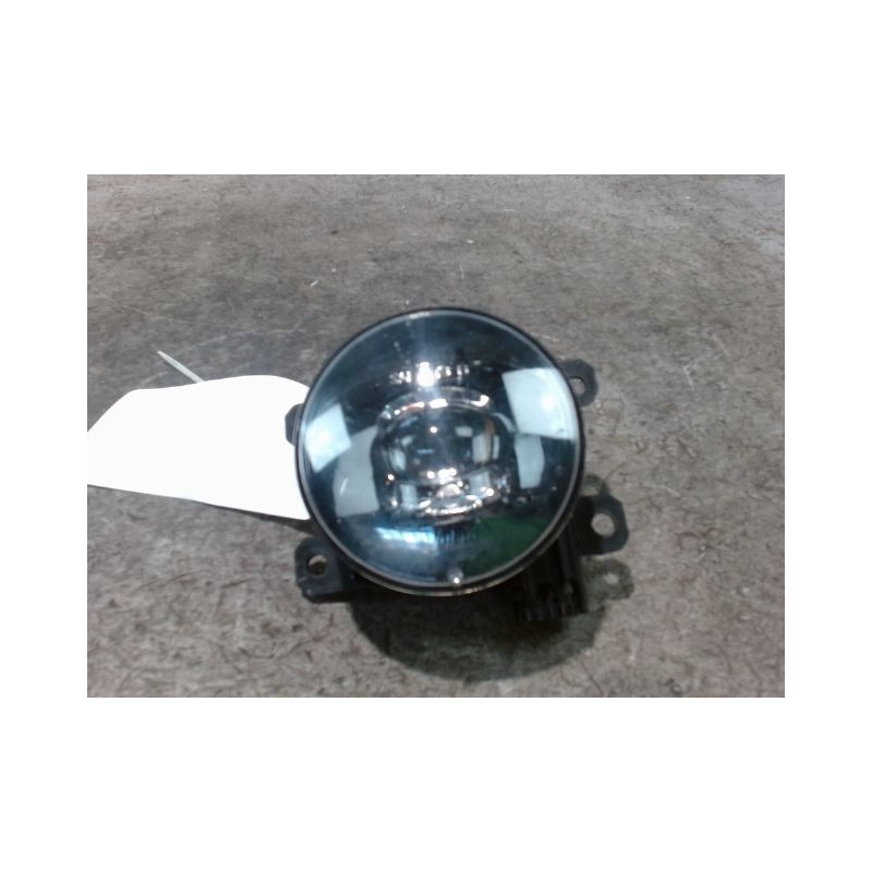 PHARE ANTIBROUILLARD AVANT DROIT CITROEN DS4
