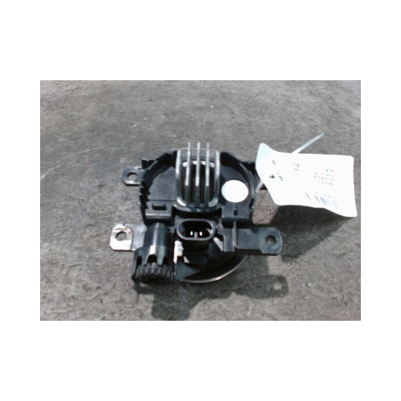 PHARE ANTIBROUILLARD AVANT DROIT CITROEN DS4