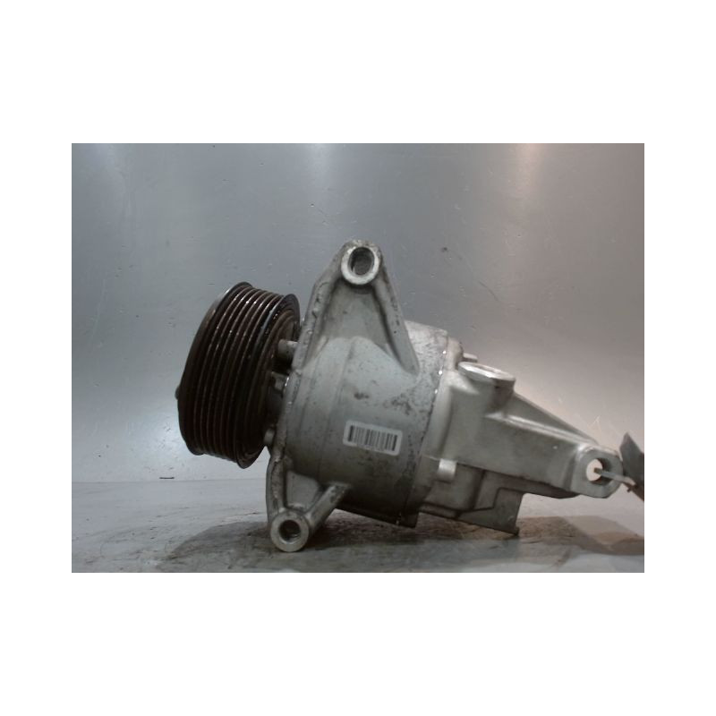 COMPRESSEUR AIR CONDITIONNE DACIA SANDERO