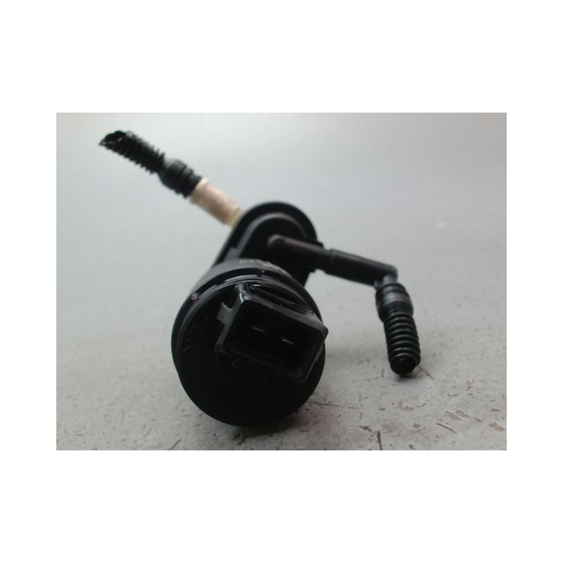 POMPE LAVE-GLACE AVANT OPEL CORSA IV Phase 2 (D) 2011-2015