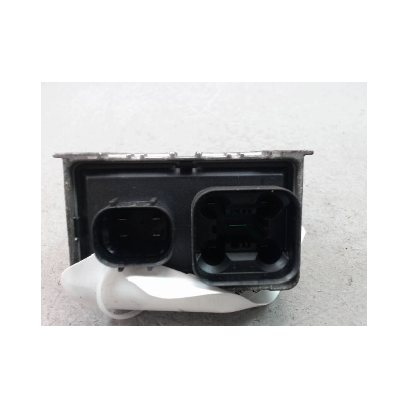 BOITIER DE PRECHAUFFAGE OPEL INSIGNIA Phase 1 2009-2013