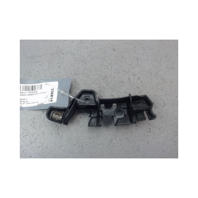 SUPPORT PARE-CHOC AVG RENAULT MEGANE BREAK III Phase 1 2009-2012