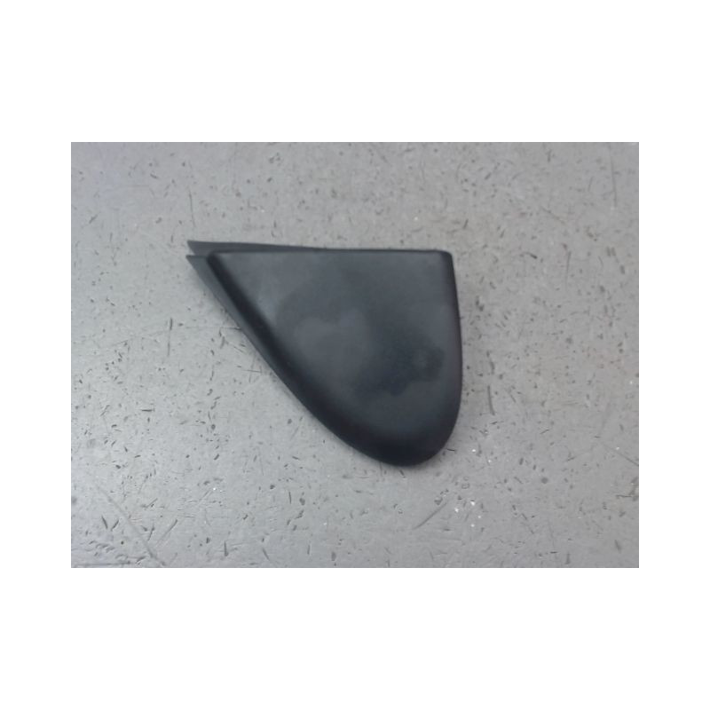ELARGISSEUR AILE AVANT GAUCHE RENAULT MEGANE BREAK III Phase 1 2009-2012