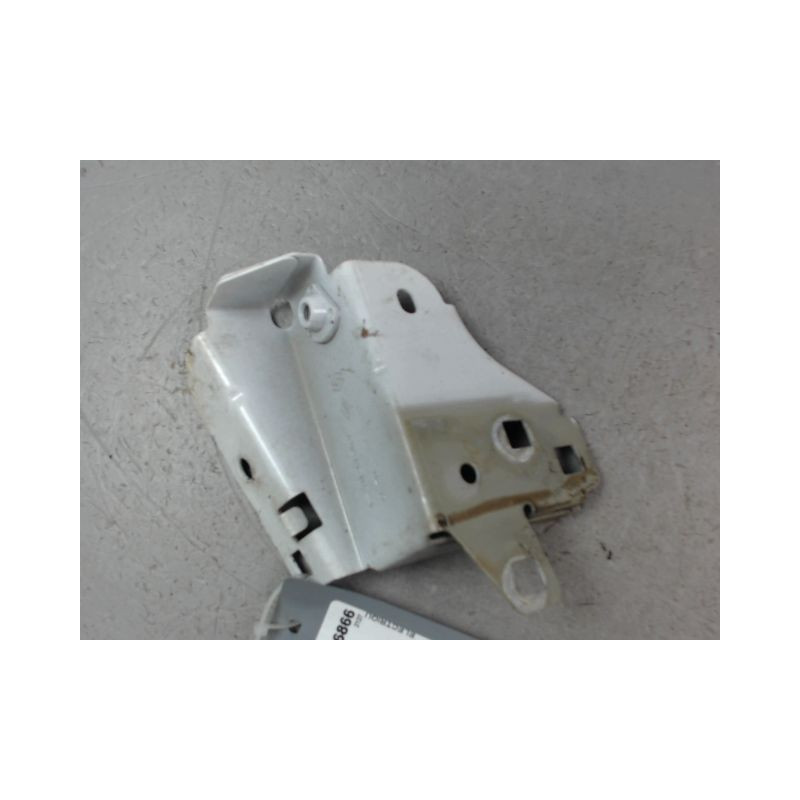 SUPPORT AILE AVD RENAULT ZOE
