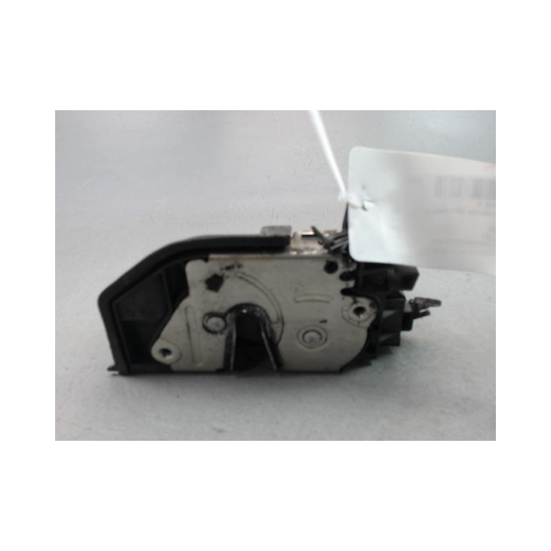 SYSTEME CONDAMNATION AVANT DROIT BMW SERIE 1 I Phase 1 (E87) 2004-2006