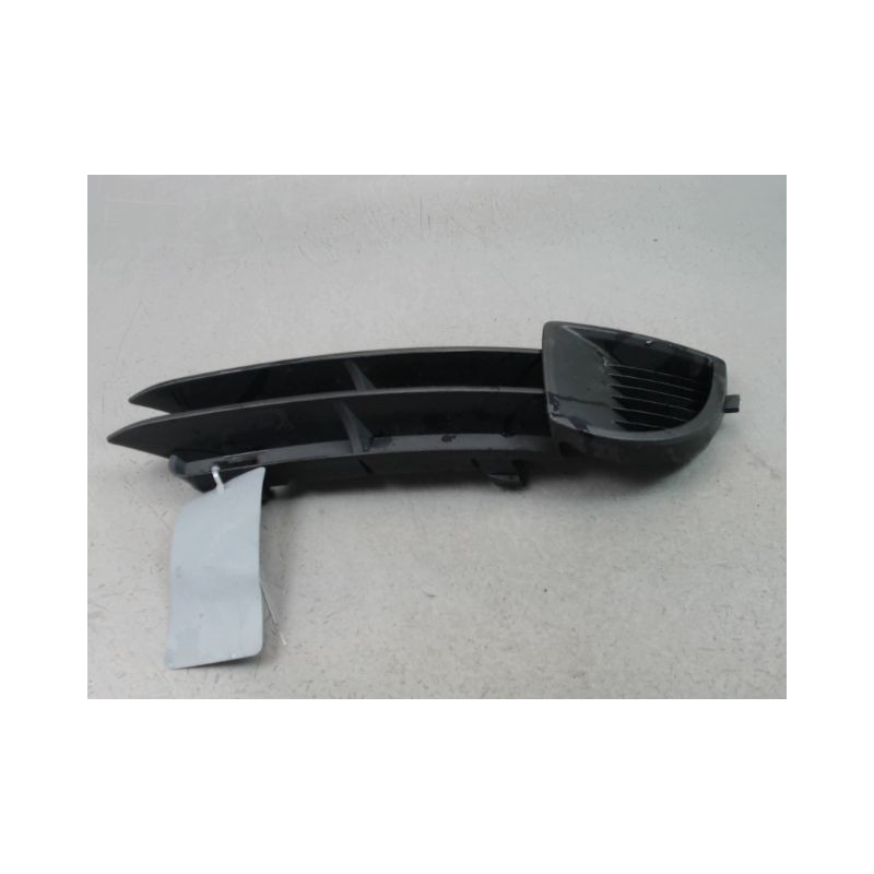 GRILLE VENTILATION PARE-CHOC AVG AUDI A3 II Phase 1 (8P) 2003-2008