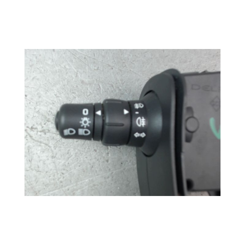 COMMANDE ECLAIRAGE RENAULT CLIO III Phase 2 2009-2014