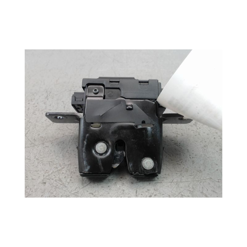 SERRURE HAYON  RENAULT CLIO III Phase 2 2009-2014