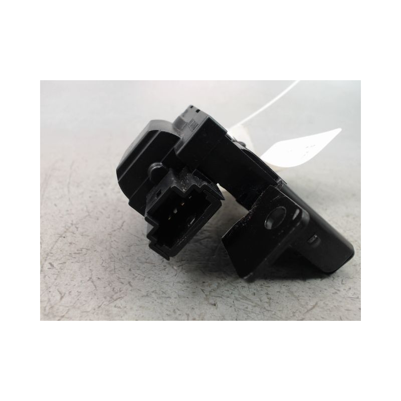 SERRURE HAYON  RENAULT CLIO III Phase 2 2009-2014