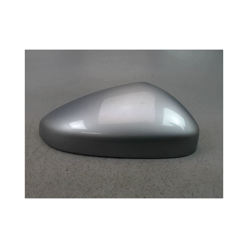 CARENAGE RETROVISEUR EXTERIEUR DROIT PEUGEOT 5008 2009-