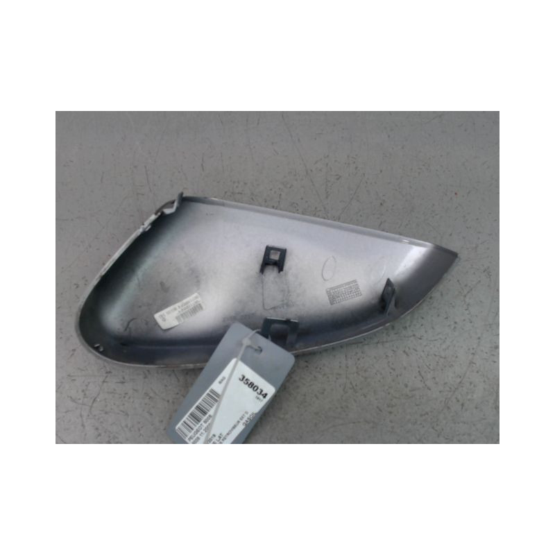 CARENAGE RETROVISEUR EXTERIEUR DROIT PEUGEOT 5008 2009-