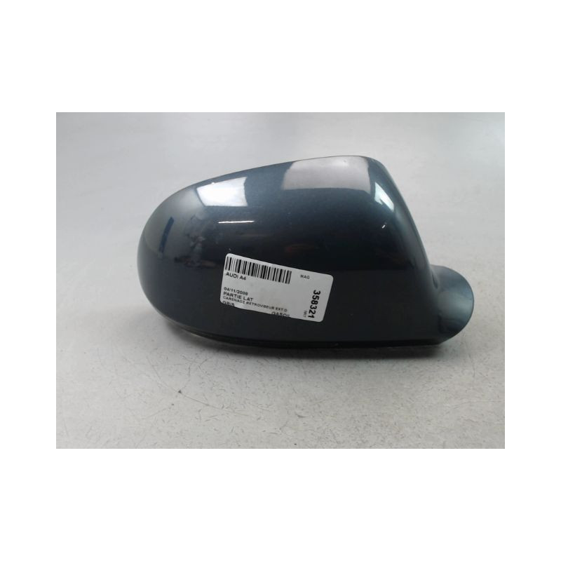 CARENAGE RETROVISEUR EXTERIEUR DROIT AUDI A4