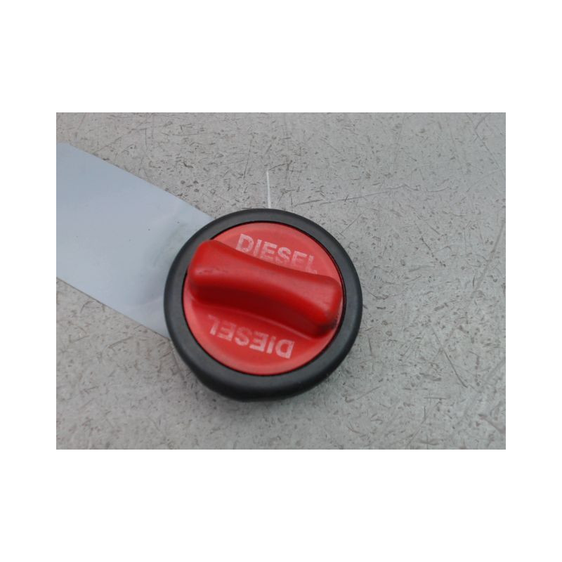 BOUCHON RESERVOIR A CARBURANT MERCEDES CLASSE B 2008-