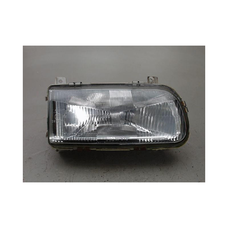 PHARE DROIT SKODA FELICIA