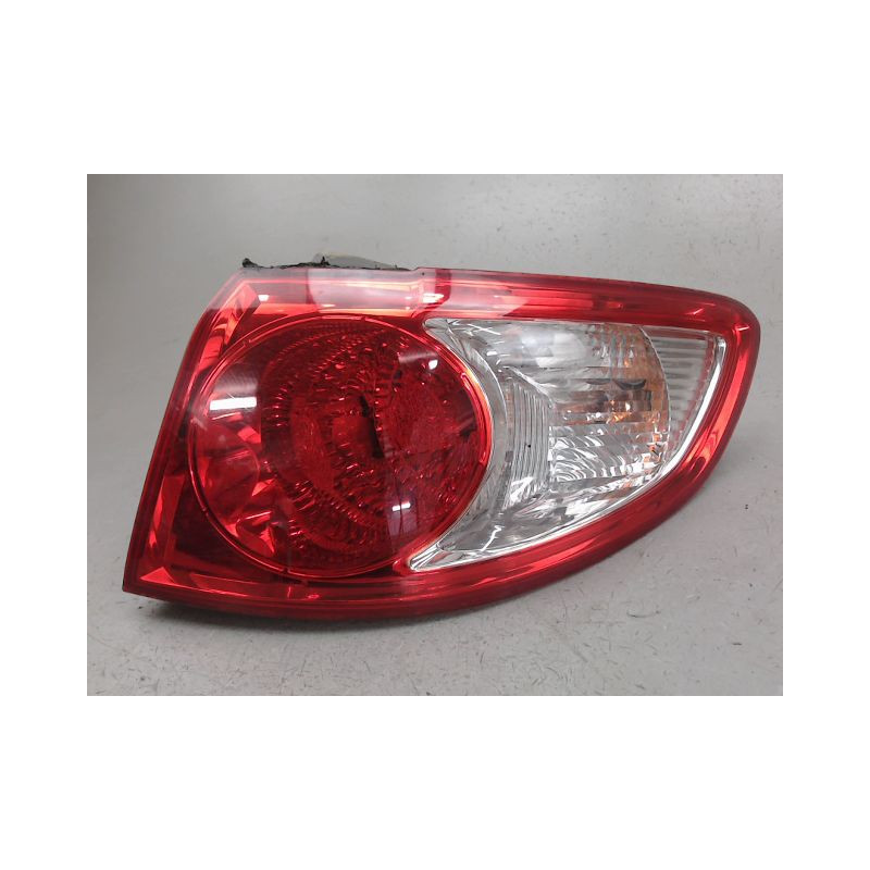 FEU ARRIERE DROIT HYUNDAI SANTAFE