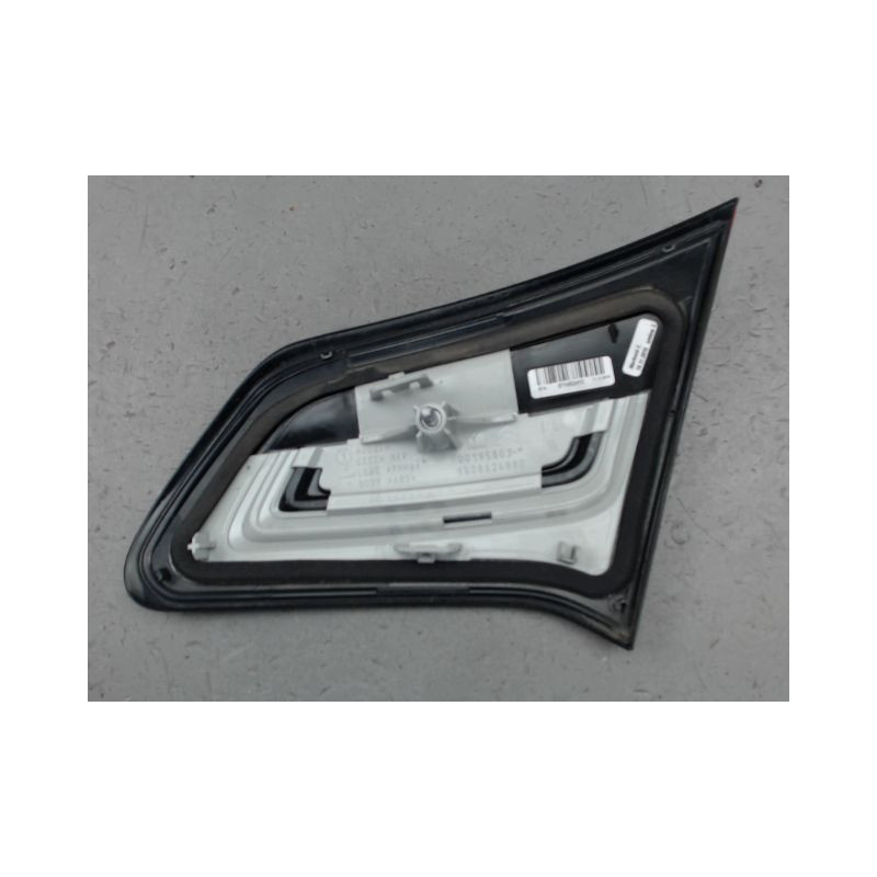 FEU ARRIERE INTERIEUR GAUCHE CITROEN C4